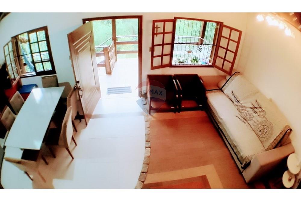 Casa para alugar com 3 quartos, 300m² - Foto 4