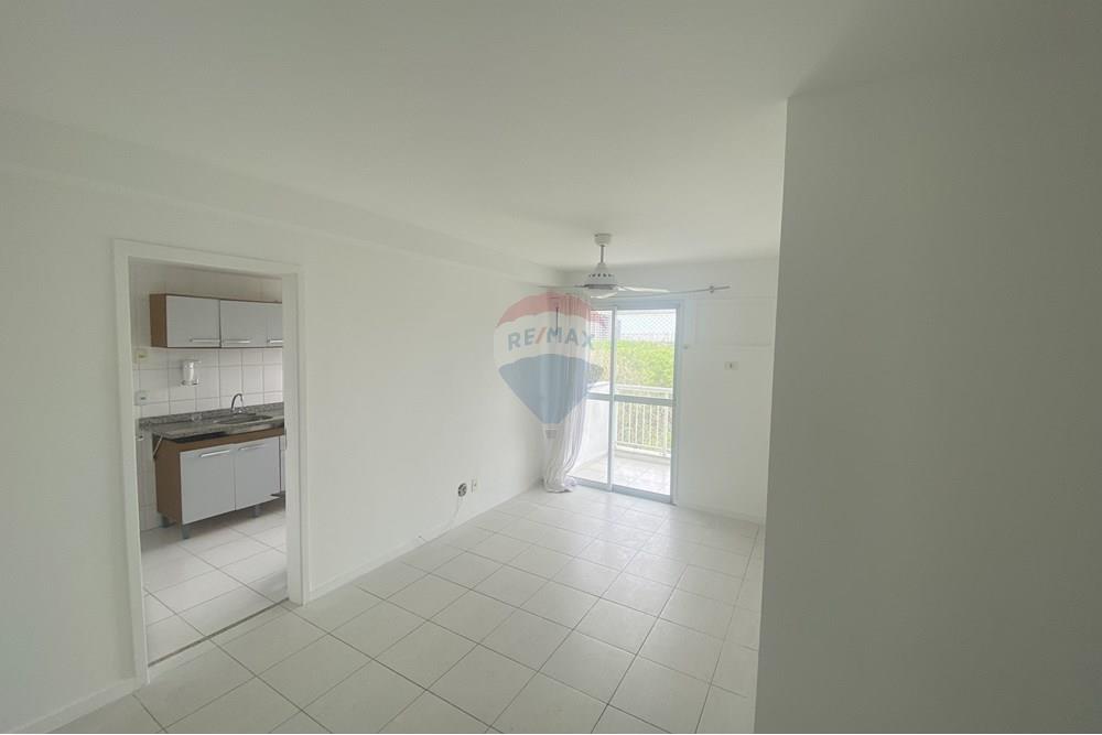 Apartamento para alugar com 2 quartos, 63m² - Foto 4