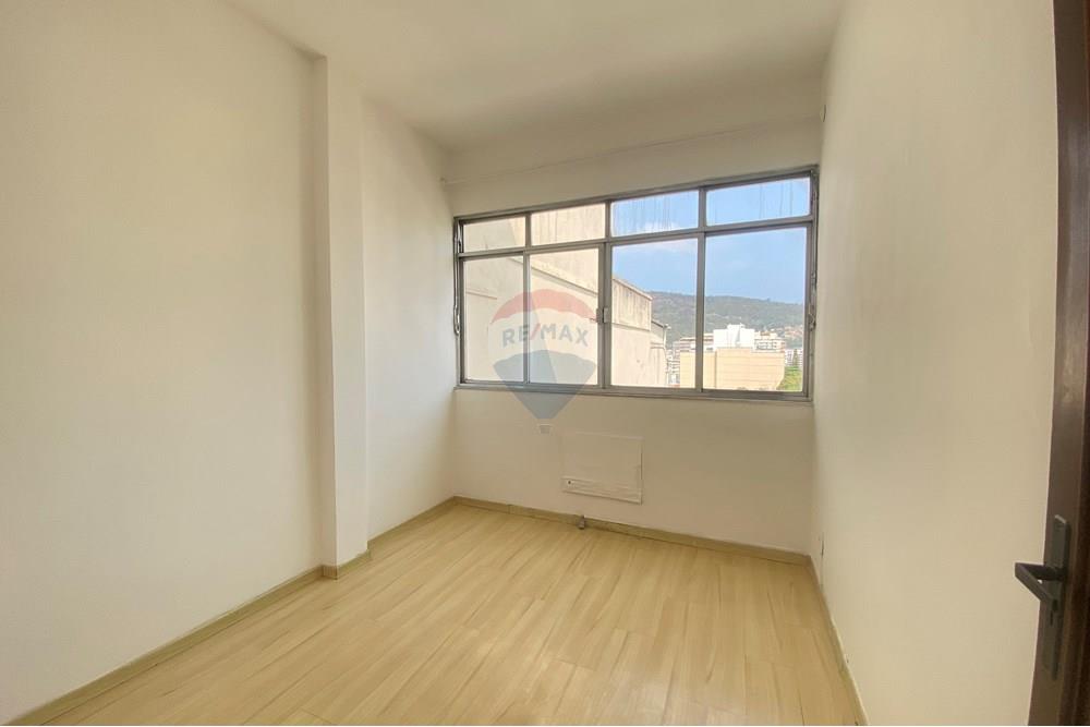 Apartamento à venda com 2 quartos, 56m² - Foto 10