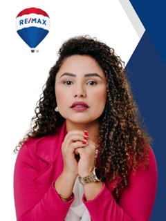 Micaela Nobre - RE/MAX PONTO IV