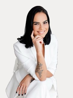 Regiane Scotti - RE/MAX REDE NARDO