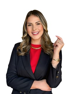 Thayna Satele - RE/MAX AZUL I