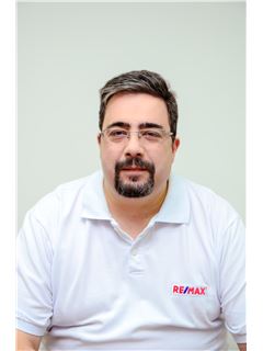 Franqueado(a) - Pedro Cunha - RE/MAX PORTAL IMOVEIS II