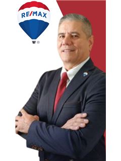 Ariovaldo Pereira - RE/MAX LÍDER II