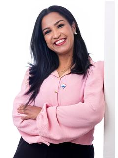 Adriana Vieira - RE/MAX EASY