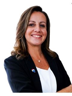 Christiane Ferraz Tambellini - Sandra Canellas Team - RE/MAX HOMES & PROPERTIES