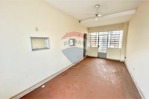 Venda-Casa-Avenida Duque de Caxias , 209  - Avenida Duque de Caxias  - Centro , Araraquara , São Paulo , 14801120-690151043-62