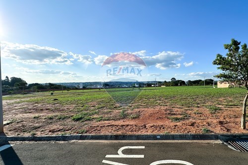 Venda-Terreno-Rua Helena Sgariboldi Palissari , Lote 12  - Centro , Capivari , São Paulo , 13369270-690091034-39
