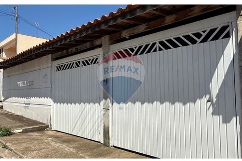 Venda-Casa-Rua Raul Rodrigues de Siqueira , 434  - Santa Luzia , Bragança Paulista , São Paulo , 12919484-690041129-8