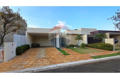 Venda-Casa de Condomínio-Av. Paulo Alberto de Emilio, 136 , 136  - condomínio Acacias II  - Condomínio Acácias II , Araraquara , São Paulo , 14802853-690151043-69