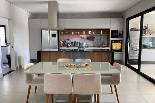 Venda-Casa de Condomínio-Rua das Sibipirunas , 216  - próximo ao shopping de Bragança  - Condomínio Terras de Santa Cruz , Bragança Paulista , São Paulo , 12918231-690041075-30