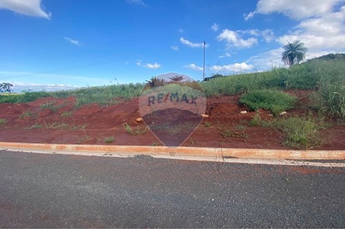 Venda-Terreno-QUADRA M , LOTE 6  - PROXIMO AO JARDIM GUACUANO  - Lote , Mogi Guaçu , São Paulo , 13846800-690521132-56