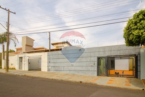 Venda-Casa-R ALDO LUPO (DR.) , 293  - Rua Dr. Aldo Lupo  - Vila Harmonia , Araraquara , São Paulo , 14810-027-690151011-49