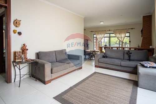 Venda-Casa-Rua Joaquim de Aguiar , 55  - Travessa da Av. Santana próximo ao  Pão de Açucar  - Nova Gardênia , Atibaia , São Paulo , 12946230-690471020-57