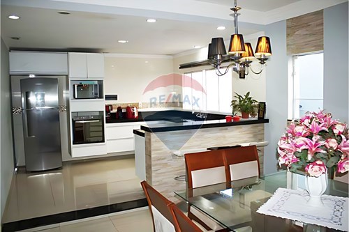 Venda-Sobrado-Rua Armando Tofolo , 130  - Parque Alvorada , Araras , São Paulo , 13604338-690691107-5