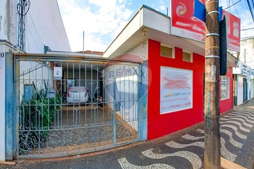 Venda-Casa-Rua Tiradentes , 210  - Centro , Araras , São Paulo , 13600070-690691035-307