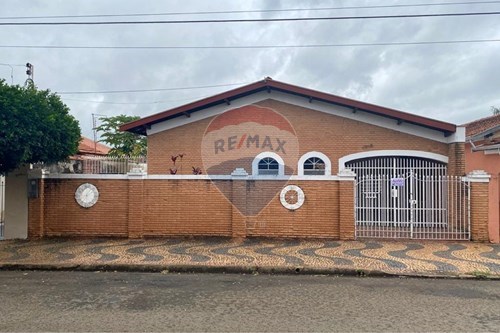 Alugar-Casa-Centro , Leme , São Paulo , 13610180-690481010-85