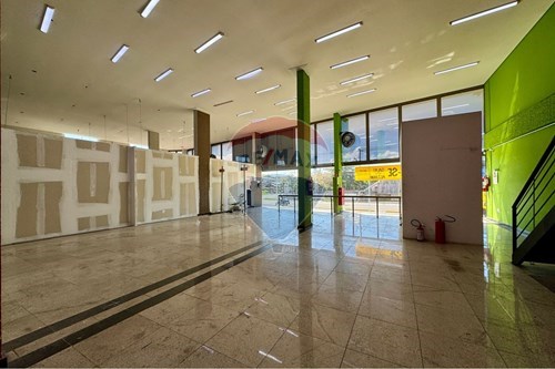 Alugar-Ponto Comercial/ Loja-Av Padre Anchieta , 6412  - Na avenid principal  - Balneário Três Marias , Peruíbe , São Paulo , 11750000-691111010-69