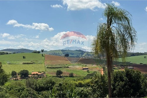 Venda-Terreno-Rua das Camelias , LT 12  - Bairro Caminho das Aguas  - Centro , Tuiuti , São Paulo , 12932008-690041135-36