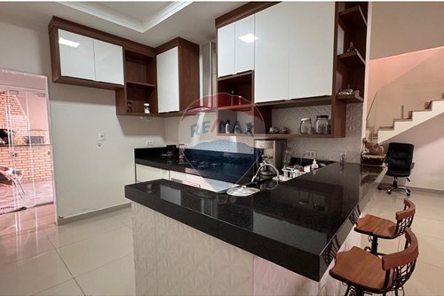 Venda-Sobrado-Rua Alcides Tognin , 322  - Centro , Capivari , São Paulo , 13360550-690091006-425