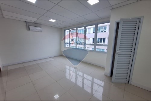 Alugar-Cj. Comercial/ Sala-Rua Clóvis Soares , 200  - Alvinópolis , Atibaia , São Paulo , 12942560-690471131-172