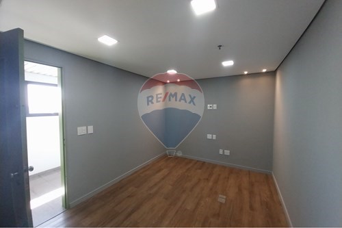 Alugar-Cj. Comercial/ Sala-Rua Sacramento , 126  - Igreja do Carmo  - Vila Itapura , Campinas , São Paulo , 13010210-690681015-134