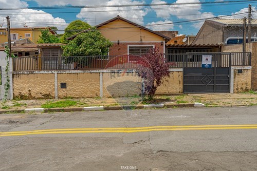 Venda-Casa-Rua Expedicionário Hélio Alves Camargo , 18  - Jardim Quarto Centenário , Campinas , São Paulo , 13070-193-690131011-362