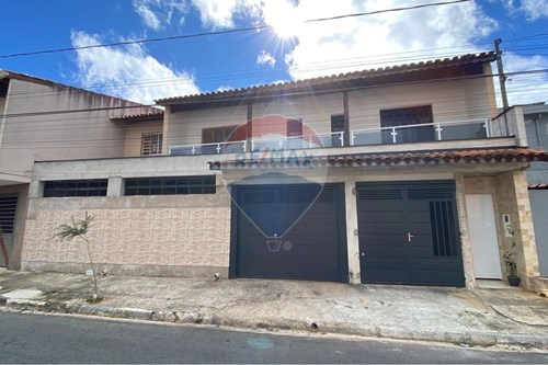 Venda-Sobrado-Aparecida , Bragança Paulista , São Paulo , 12912540-690141009-27