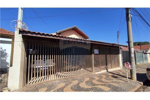 Venda-Casa-Rua Henrique Dias , 205  - Jardim Belvedere , Araras , São Paulo , 13601-176-690691016-161