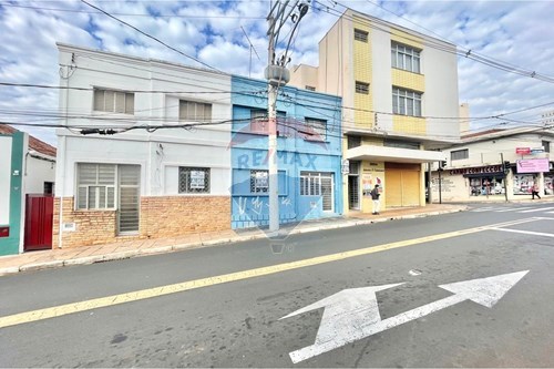 Venda-Casa-Avenida Duque de Caxias , 207  - Avenida Duque de Caxias  - Centro , Araraquara , São Paulo , 14801120-690151043-63