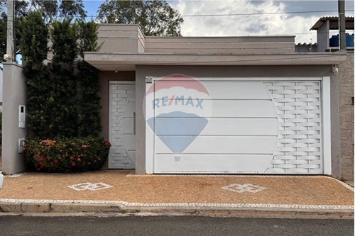 Venda-Casa-Rua Adamastor de Jesus Rossi , 32  - Centro , Capivari , São Paulo , 13366632-690091006-590