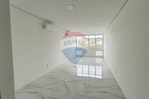 Alugar-Cj. Comercial/ Sala-PRAÇA MAASTRICHT , 200  - TORRE 2  - Residencial Euroville , Bragança Paulista , São Paulo , 12917-021-690041156-2