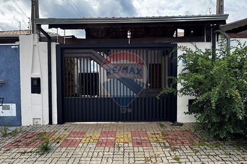 Venda-Casa-Rua Antônio Lopes da Cruz , 54  - Centro , Jarinu , São Paulo , 13240000-691121001-50