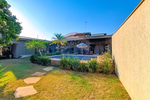 Venda-Casa-Rua Paul Harris , 91  - Centro , Araras , São Paulo , 13600230-690691036-90