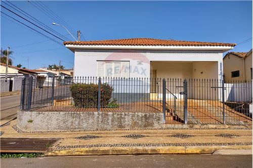 Venda-Casa-Rua Nossa Senhora de Lourdes , 518  - Rua da Igreja Matriz  - Centro , Rafard , São Paulo , 13370000-690091002-388