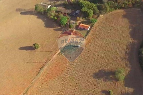 Venda-Chácara / Sítio / Fazenda-Centro , Tuiuti , São Paulo , 12900000-690041001-263