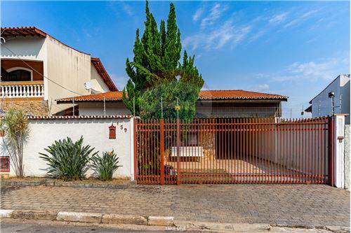 Venda-Casa-Rua Anchova , 139  - Praça Aquários  - Residencial Aquário , Vinhedo , São Paulo , 13284042-690131011-139