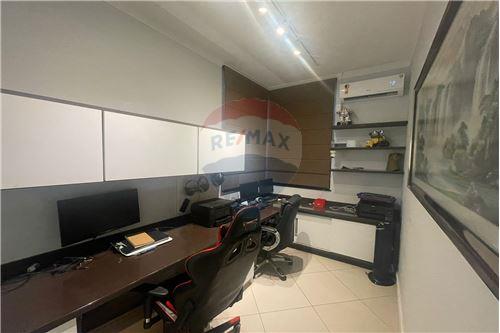 Casa de Condomínio - Alugar - Valinhos , São Paulo - escritório - 690851013-297