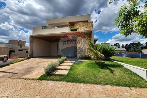 Venda-Casa de Condomínio-Avenida Ismael Nery , 104  - Condomínio Volpi  - Condomínio Residencial Volpi , Araraquara , São Paulo , 14804522-690151052-77