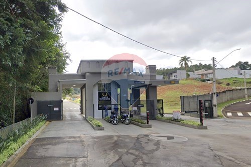 Venda-Casa-Pinheirais , Bragança Paulista , São Paulo , 12915042-690041018-324