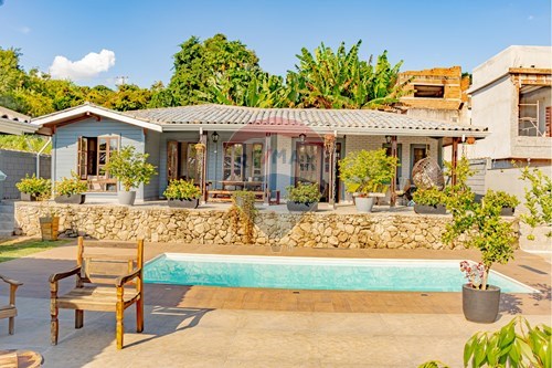 Venda-Casa-Rua Maria Apparecida Bühler , 243  - Jardim Shangri-Lá , Atibaia , São Paulo , 12948030-690921046-33