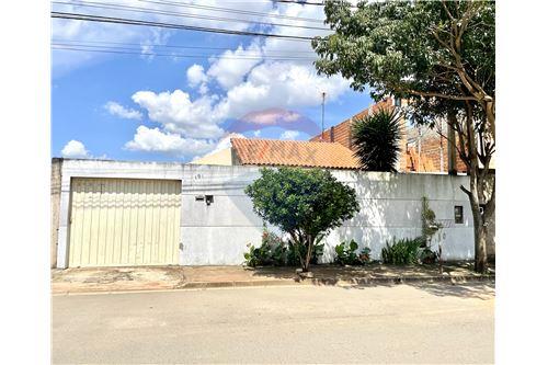 For Sale-House-Rua Onofre A do Patrocinio , 191  - Próximo ao condomínio Portal do Lago  - Jardim Maria Bonati Bordignon , Mogi Mirim , São Paulo , 13803-843-690751017-60