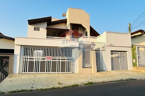 For Rent/Lease-Two Level House-rua Bauru , 1101  - proximo  á avenida trabalhadors  - Jardim Almira , Mogi Guaçu , São Paulo , 13847046-690521057-8