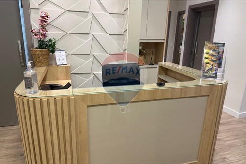 Alugar-Cj. Comercial/ Sala-Rua José Rocha Bonfim , 214  - Proximo a Rod. D. Pedro e Prof. Zeferino Vaz  - Loteamento Center Santa Genebra , Campinas , São Paulo , 13080650-690681117-77