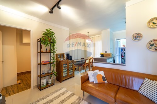 Venda-Casa de Condomínio-Rua Alessandro di Berardo , 1900  - Av. Reinaldo Porcari  - Medeiros , Jundiaí , São Paulo , 13212448-690591032-90