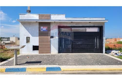 Alugar-Casa-Rua Francisco de Oliveira , 223  - Centro , Mombuca , São Paulo , 13380000-690091006-537