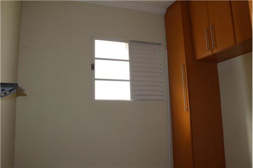 Apartamento à venda com 2 quartos, 47m² - Foto 11