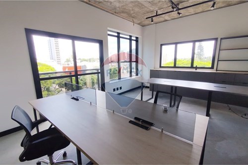 Alugar-Cj. Comercial/ Sala-Praça Leonor de Barros Camargo , 42  - Em frente a Igreja Candelária  - Jardim Pau Preto , Indaiatuba , São Paulo , 13330190-690471124-71