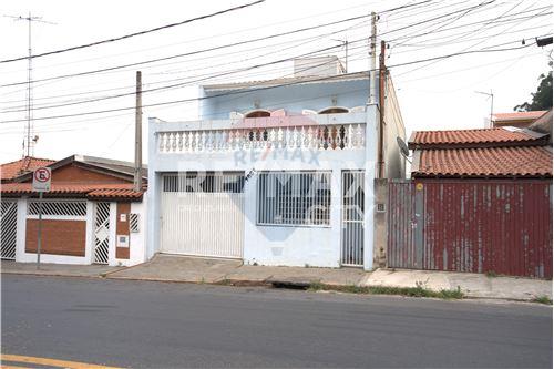 Venda-Casa-Rua Carlos Gomes , 1861  - Vila Savieto , Jundiaí , São Paulo , 13216632-690761001-52