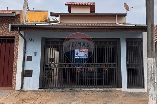 Venda-Casa-Rua Pastor Antônio Carlos Cremonese , 181  - Centro , Capivari , São Paulo , 13366134-690091006-444